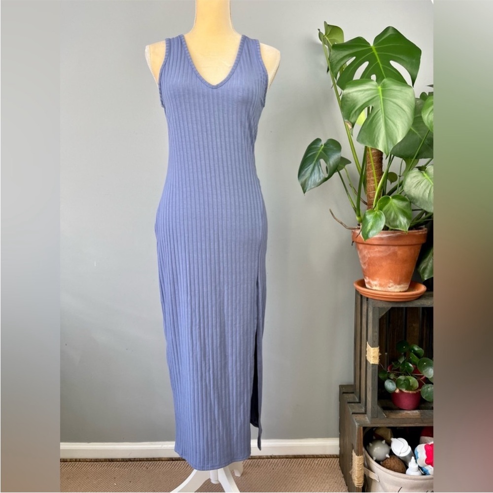 VICI Women’s Blue Ribbed Maxi Dress